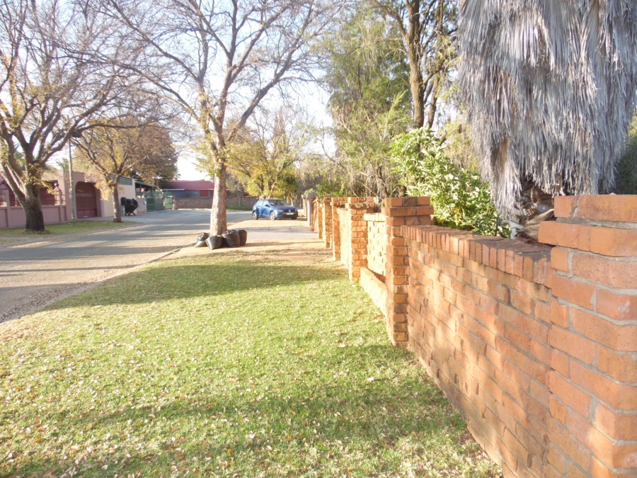 3 Bedroom Property for Sale in Riebeeckstad Free State